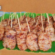หมูปิ้งแอ๊นท์