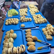 ปังเนยสด (สายกลาง)