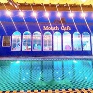 Mouth Cafe