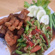 เมนูของร้าน แล้วแต่เผา นั่งเล่น & เดลิเวอรี่