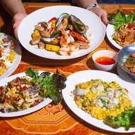 ข้าวต้มกลางเวียง เมืองเชียงราย