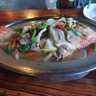 เมนูของร้าน บ่อกุ้งลุงแป๊ะ
