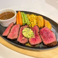 Sam’s Butcher and Eatery โยธินพัฒนา