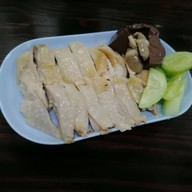 เมนูของร้าน ข้าวมันไก่อัศวิน