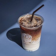 Between Two Suns by MUSTCHA CAFE