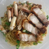 มิ้นท์บะหมี่เกี๊ยวกุ้งยักษ์ ข้าวหมูแดงหมูกรอบ เล้งแซ่บบบ มิ้นท์บะหมี่เกี๊ยวกุ้งยักษ์