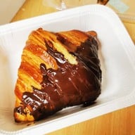 เมนูของร้าน 48 Factory and Co. Croissant x Coffee