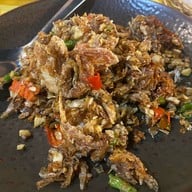 เมนูของร้าน แม่เพ็ญซีฟู๊ด ริมน้ำปิง