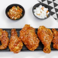 โอปป้าไก่กรอบซอสเกาหลี หัวหิน