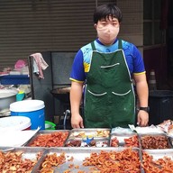 หมูทอดชินจัง สาขาพัฒน์พงษ์1