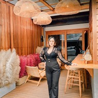 Bread Crumbs Cafe’