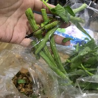 ร้านลาบแอบแซ่บเมืองอุบลฯ