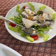 เมนูของร้าน เรือนทิพย์ ในเมืองกระบี่