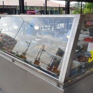 หน้าร้าน บัว แกงใต้ บางกร่าง