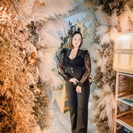 Bread Crumbs Cafe’