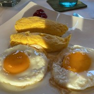 โรงแรมโยเดียเฮอริเทจ