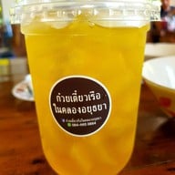 เมนูของร้าน ก๋วยเตี๋ยวเรือในคลอง อยุธยา
