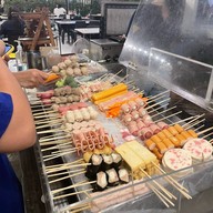 Mala Dake Duem สถานีพัฒน์ 25 เลียบทางรถไฟ