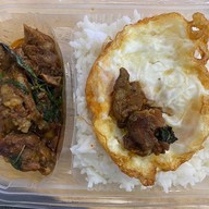 เมนูของร้าน ก๋วยเตี๋ยววัดดงมูลเหล็ก168(ราชบุรี) ร้านก๋วยเตี๋ยววัดดงมูลเหล็ก168