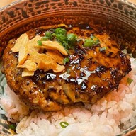 โมโมทาโร่ ข้าวหน้าสไตล์ญี่ปุ่น / momotaro donburi ตลาดซีไซด์ บางแสน