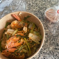 ผัดไทยแม่ทองใบ พญาไท อนุสาวรีย์ชัยสมรภูมิ- รางน้ำ