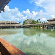 ภูเก็ตแมริออทรีสอร์ทแอนด์สปาในยางบีช
