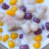 ลิ้มบัวลอยกะทิสด