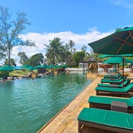 ภูเก็ตแมริออทรีสอร์ทแอนด์สปาในยางบีช