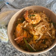 ผัดไทยแม่ทองใบ พญาไท อนุสาวรีย์ชัยสมรภูมิ- รางน้ำ