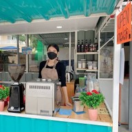 ซุ้มมิ้นริมเลCoffee