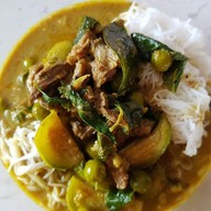 รสมือเฮีย ข้าวแกงปักษ์ใต้เชียงใหม่