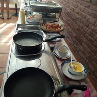 มวกเหล็กฟอเรสต์รีสอร์ท