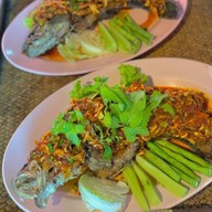 สวนอาหารบ้านเราคลองเก้า ลำลูกกา