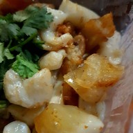 เมนูของร้าน ผู้ชายขายหมึก (ไข่ปลาหมึกทอด/หมึกสายทอด)