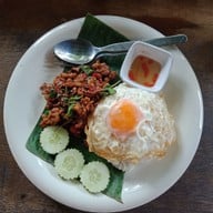 เมนูของร้าน กาแฟห้อยขา  ขุนพล เอราวัณ