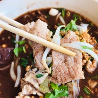 ก๋วยเตี๋ยวลุงไก่