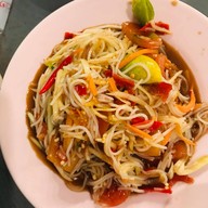 ดาดดีย์ สกลนคร หมูกะทะ ย่างเนย
