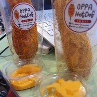 Oppa Hotdog Samyan Midtown