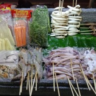 เมนู ต้มตำยำย่าง..(ขนนไทยโบราณ)#ปุ้ยกะอั๋น# หน้าวัดบางพึ่ง