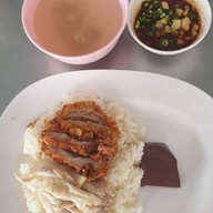 เมนูของร้าน ข้าวมันไก่ประตูน้ำ 40 ปี สาขาราชพฤกษ์ ราชพฤกษ์
