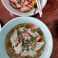 ป.โภชนา (ร้านปอข้าวมันไก่)