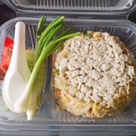 ข้าวหมูแดงหมูกรอบ นายพล อาคารนิรมิต เขาสามยอด ลพบุรี