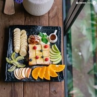 Black To Basic Cafe&bistro