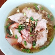 ป.โภชนา (ร้านปอข้าวมันไก่)