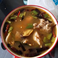 ข้าวหมูแดงหมูกรอบ นายพล อาคารนิรมิต เขาสามยอด ลพบุรี