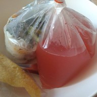 ก๋วยเตี๋ยวลูกชิ้นปลาอาไต๋ ทวีวัฒนา ขาหมูทอง 5