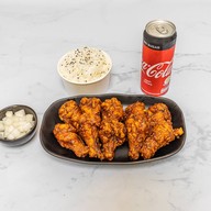 ต๊อกก๋า ไก่ทอดเกาหลี สาขาสวนหลวง Tteok-Ka Korean Fried Chicken 떡카 สวนหลวง