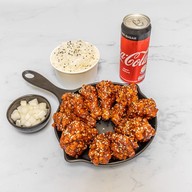 ต๊อกก๋า ไก่ทอดเกาหลี สาขาสวนหลวง Tteok-Ka Korean Fried Chicken 떡카 สวนหลวง