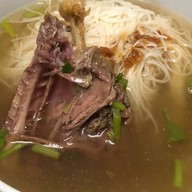 เมนูของร้าน เฮียสิทธิ์ หมี่ซั่วเป็ดตุ๋น เจ้าเก่า ตลาดใหม่