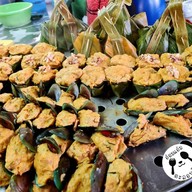 บรรยากาศ ห่อหมกแม่นิด(เจ้าเก่า)
